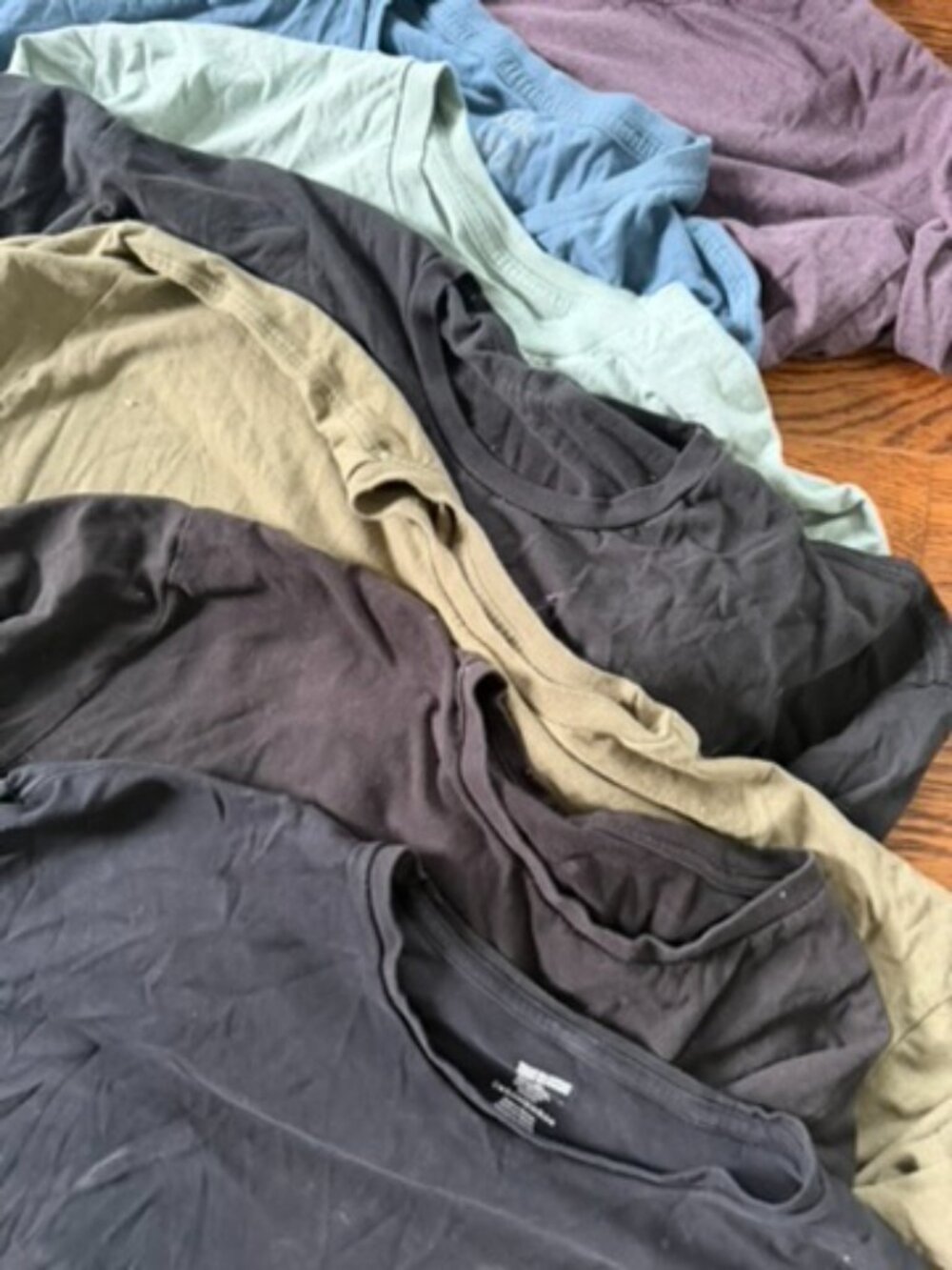 XXL True Classic Tee Shirts - Picture 7 of 9